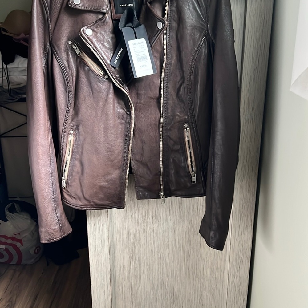 NWT Boot Barn Exclusive lamb leather jacket
